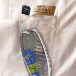 Vintage Everedy Lotus Leaf Serving Metal Tray